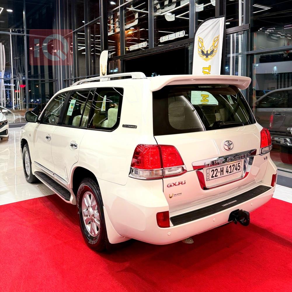 تويوتا لاندكروزر